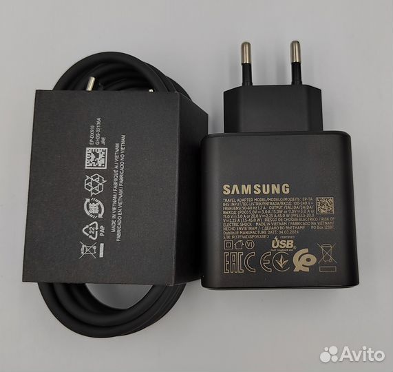 Зарядное устройство Samsung 45W с кабелем 1,8м дли