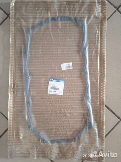 Прокладка масленого картера Крайслер 2.4 л