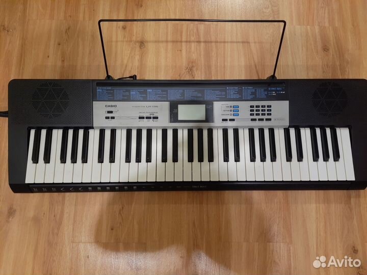 Синтезатор casio lk 136