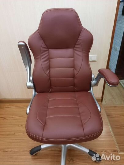 Офисные кресла