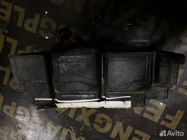 Блок управления крышкой багажника Mercedes-Benz Ml