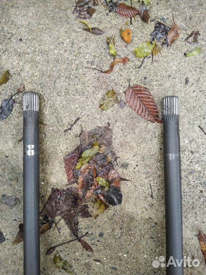 Полуось Нива