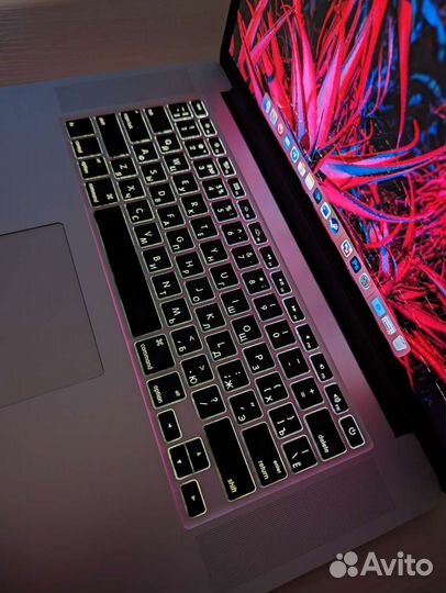 Apple MacBook Pro 15”, 2 Tb SSD, Intel Core i7