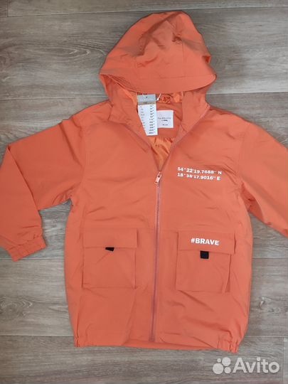 Ветровка новая