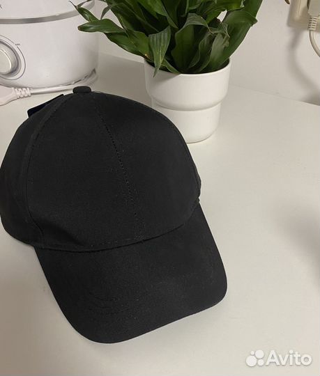 Кепка новая