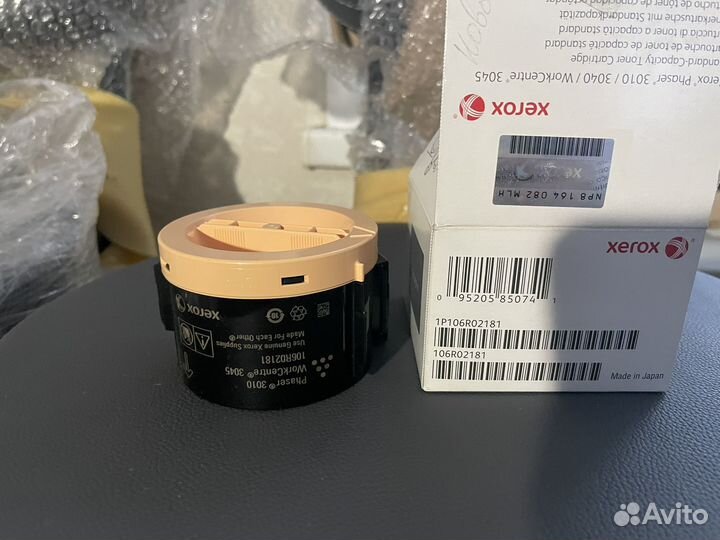 Картридж Xerox 106R02181, черный