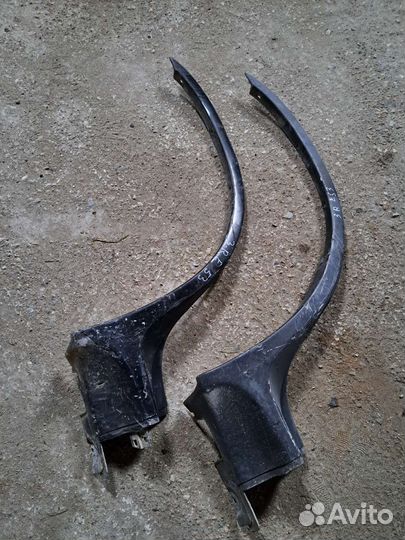 Накладка крыла задний правый BMW E53