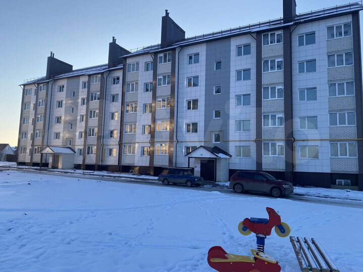 2-к. квартира, 51 м², 1/5 эт.