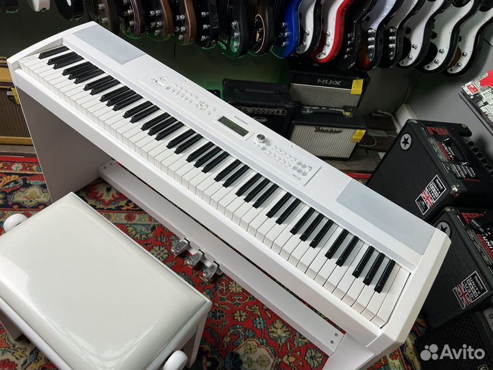 Цифровое пианино Ringway RP35 без банкетки