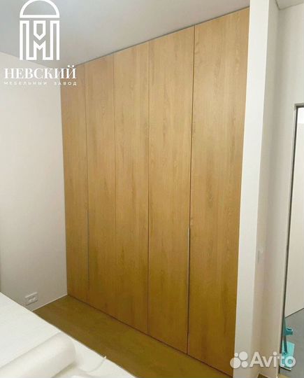 Письменный стол для школьника