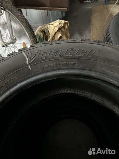 Viatti Brina Nordico V-522 215/55 R17