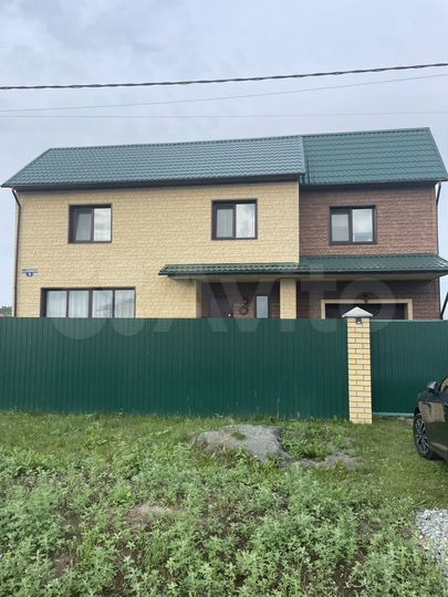 Дом 229,3 м² на участке 12 сот.