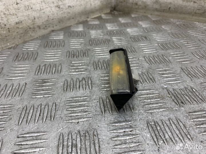 Фонарь подсветки номера Lexus Rx350 GSU35 2grfe