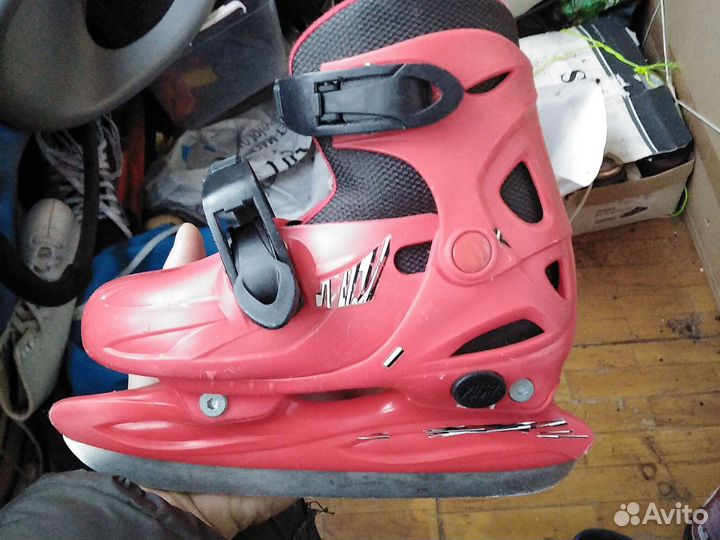 Коньки хоккейные детские 30 - 33 размер