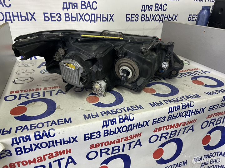 Фара левая ксенон Тойота Камри 55