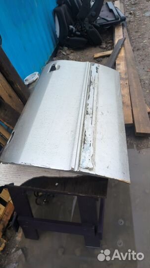 Передняя левая дверь Audi 80 B3 B4