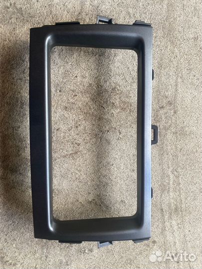 Рамка для 2 din магнитолы Toyota Fielder E141