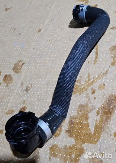 Патрубок Mercedes V167 AMG