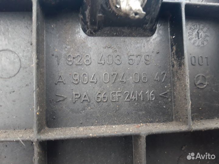 Крышка двигателя Атего Mercedes Atego OM904