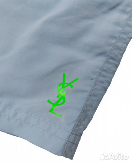 Yves Saint Laurent шорты L