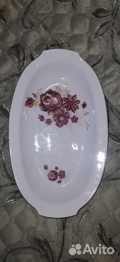 Селедочницы,чашки,чайник