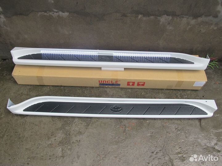 Lexus LX470 Пороги с неоновой подсветкой D1AX6