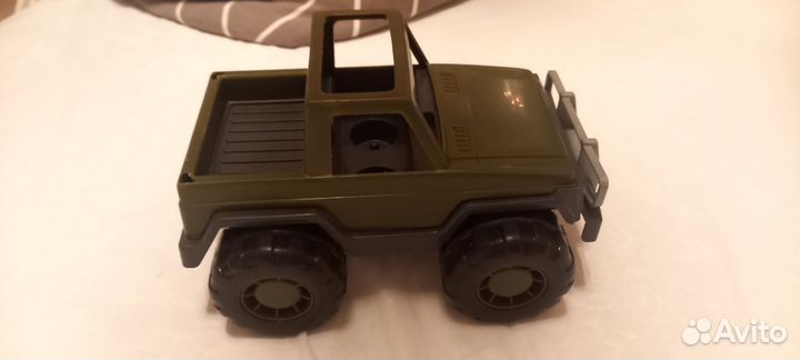 Внедорожник