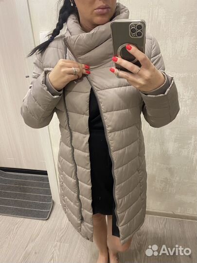 Пуховик женский dkny S
