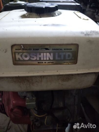 Мотопомпа бензиновая