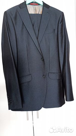 Костюм мужской классический 48 р-р
