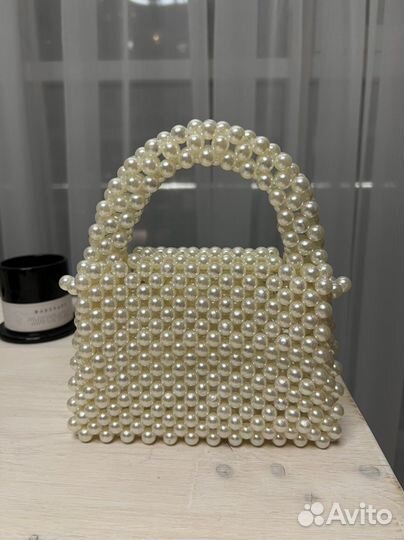 Сумочка из жемчужен