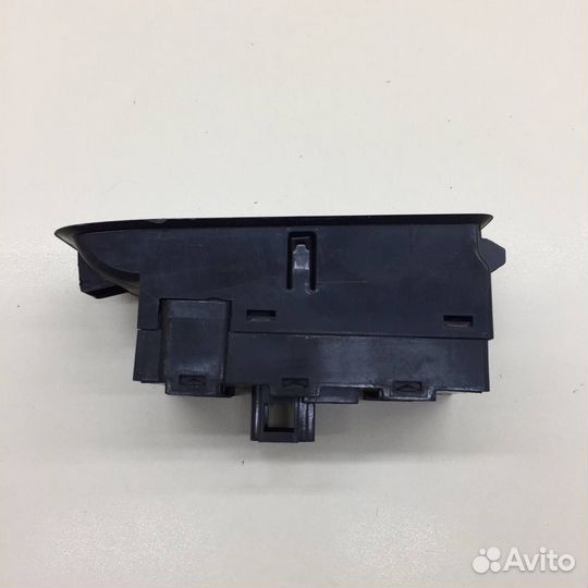 Блок управления стеклоподъемниками Volkswagen Polo MK5 2011-2020