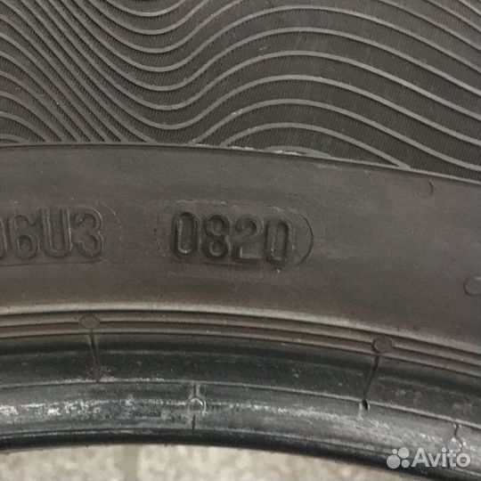 Continental ContiPremiumContact 5 215/55 R17 94V