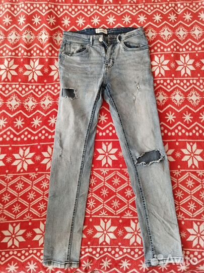Джинсы мужские