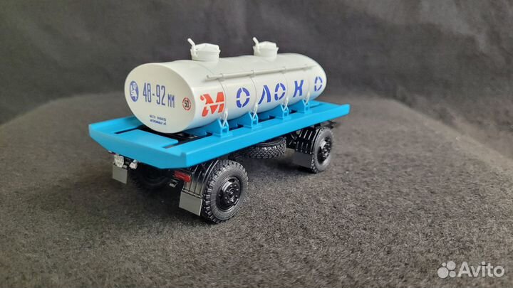 Гкб 817 ацпт 3.3 прицеп ЗИЛ молоковоз