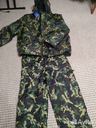 Костюм утеплённый (лес, охота, и тд )