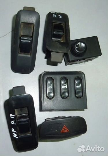 Nissan Primera P12 кнопки обогрев стеклоподъемник