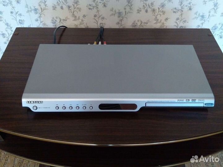 DVD плеер samsung