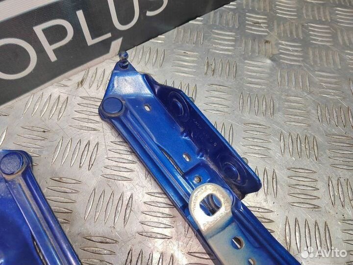 Петли крышки багажника Renault Megane 2 1.4