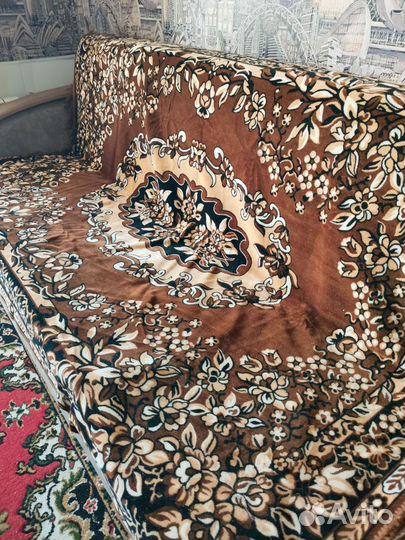 Дивандек на диван