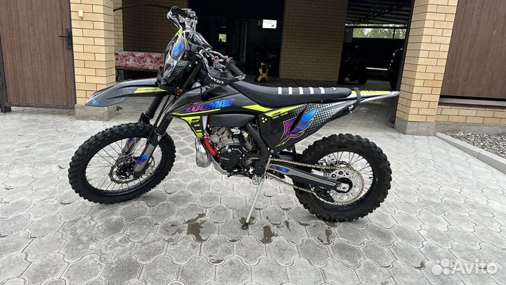 Zuumav 2t lanza