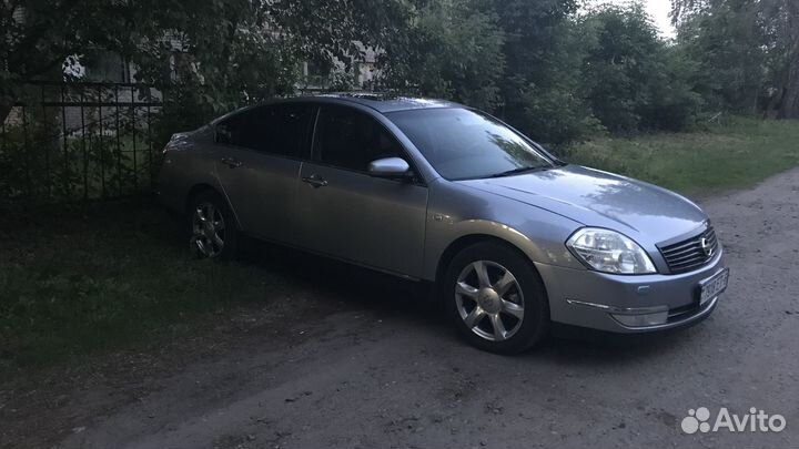 Заднее стекло на Nissan Teana J31 Установка 1 час