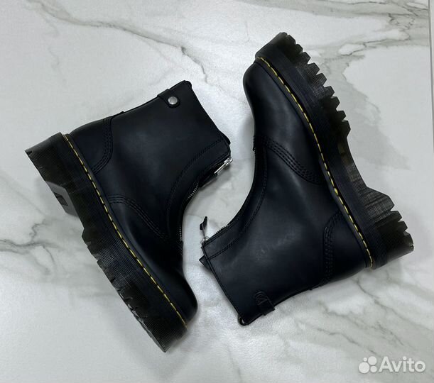 Ботинки Dr.Martens Jetta Sendal (унисекс) 42