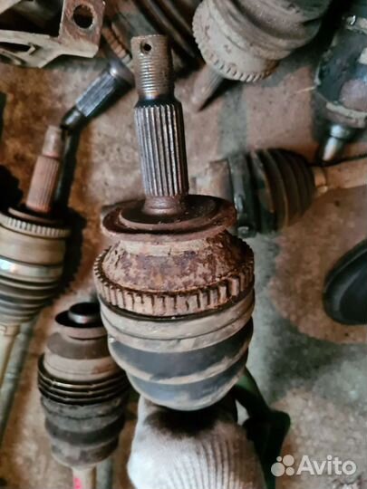 Привод левый Hyundai Santa Fe Classic 2.7