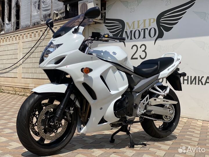 Suzuki Bandit 1250F.Без пробега по РФ