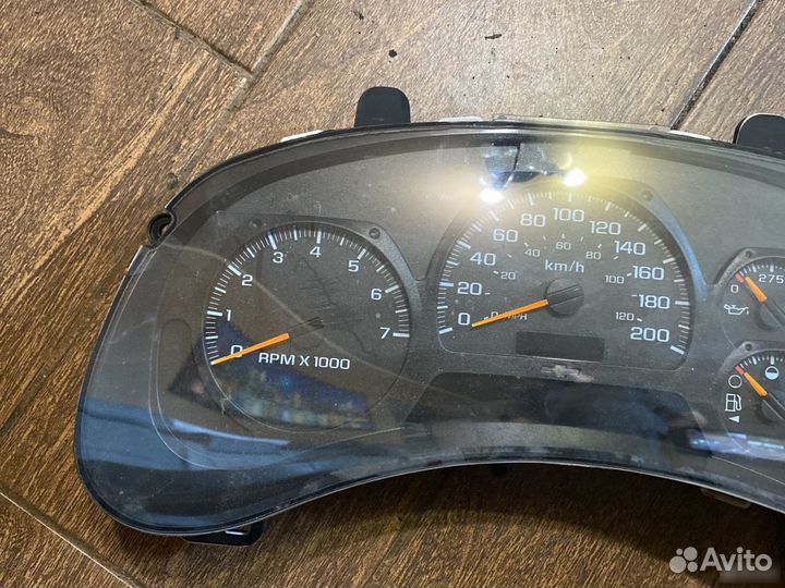 Панель приборов Chevrolet TrailBlazer GMT360
