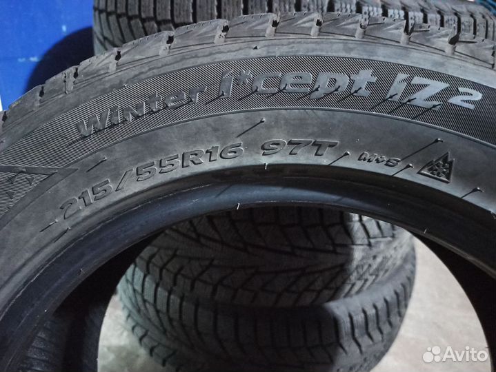 Hankook Winter I'Cept iZ 2 W616 215/55 R16 97T