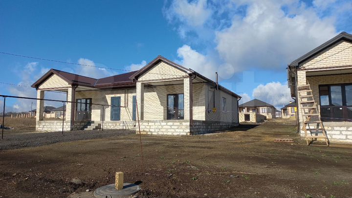 Коттедж 102 м² на участке 3 сот.