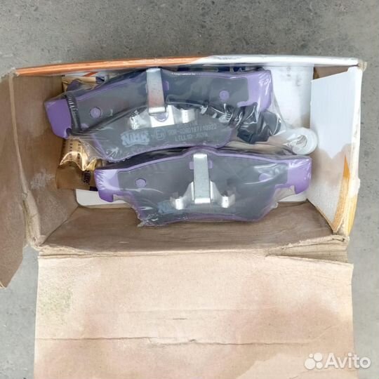 Тормозные колодки зад VW Touareg до 2010 г. в