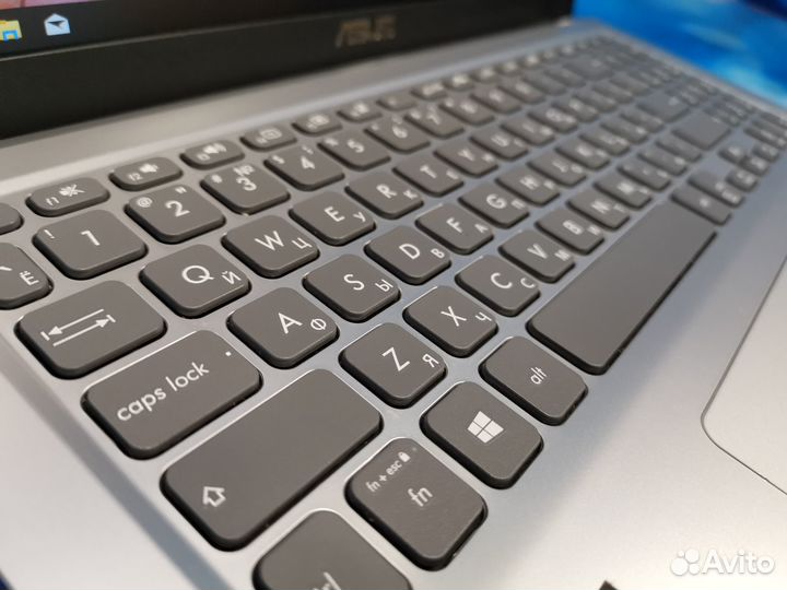 Бизнес ноутбук Asus на Ryzen 3 / 8gbDDR4 / SSD256